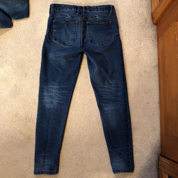 Celebrity Pink Skinny Jeans - Picture 6 of 7